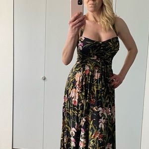 Woman’s dress long